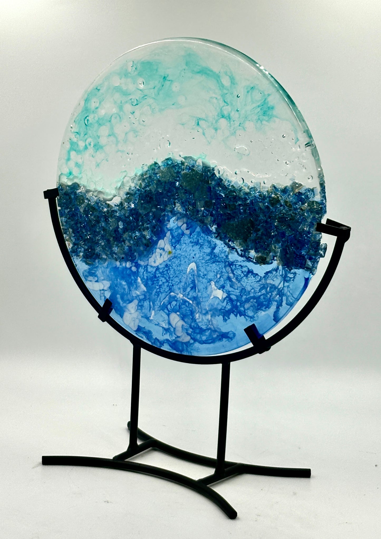 10' Round Resin "Ocean" disk on stand