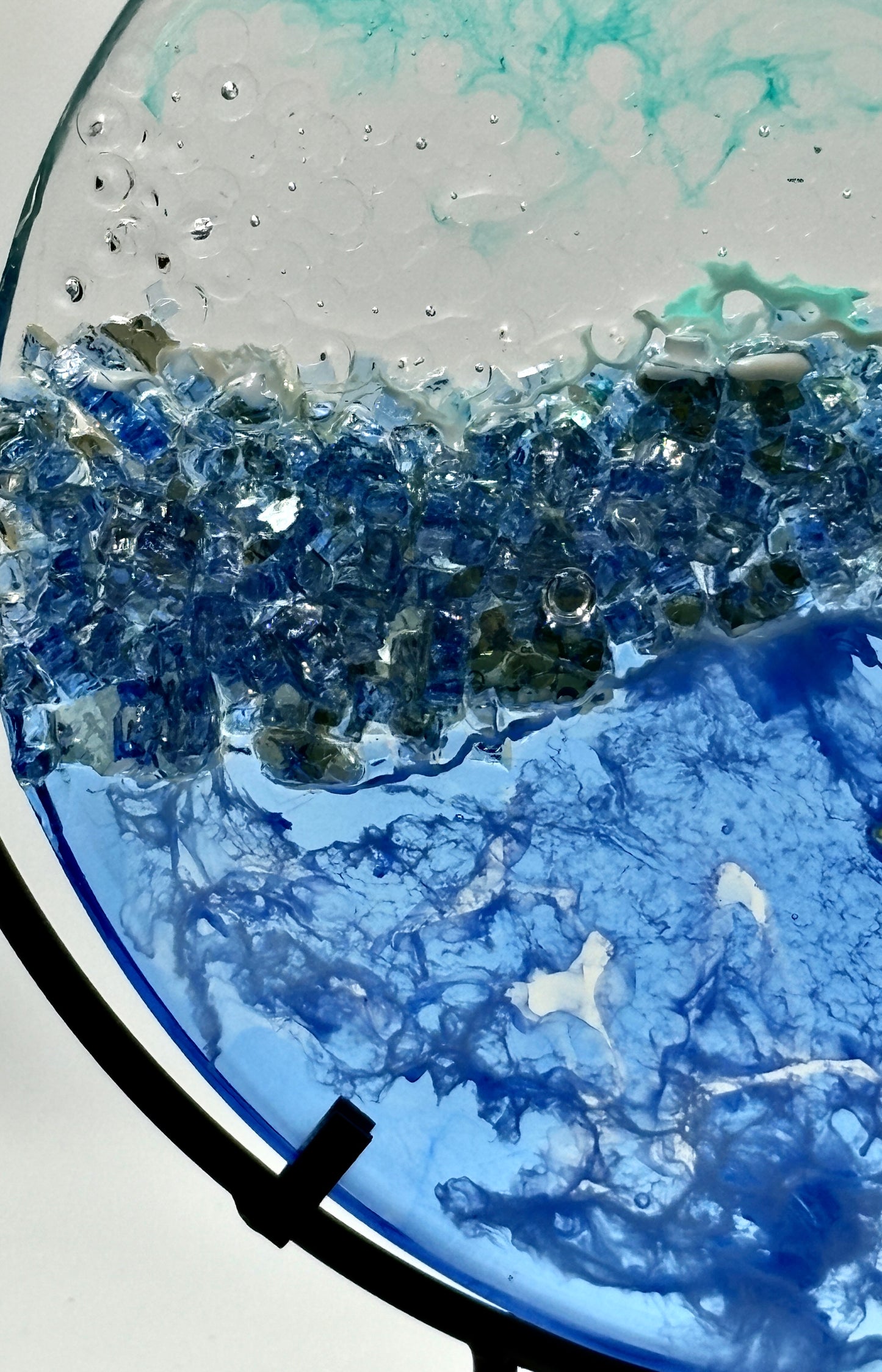 10' Round Resin "Ocean" disk on stand