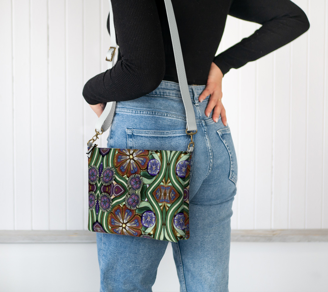 Vegan Leather Crossbody Purse (1/6/2024, 4:03:46 PM)